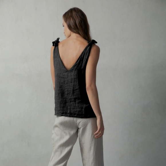 Luxmii Tie Knot Cami in Black Linen - New with Tags! - Picture 2 of 8